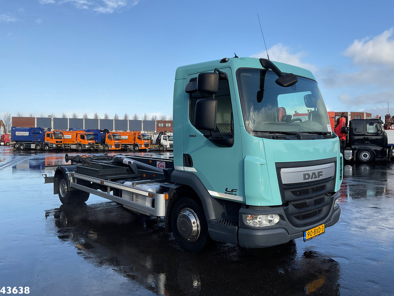 DAF LF 180 Euro 6 14 Ton haakarmsysteem Just 117.371 km! - 吊钩升降车:图5 DAF LF 180 Euro 6 14 Ton haakarmsysteem Just 117.371 km! - 吊钩升降车:图5