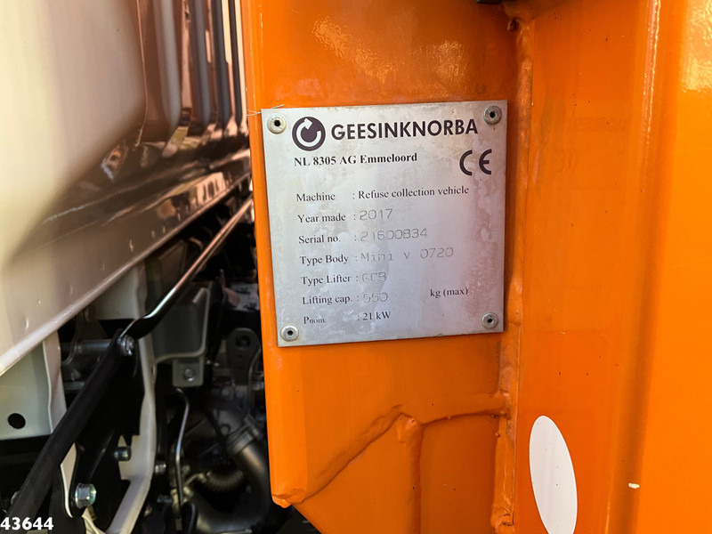 垃圾车 FUSO Canter 9C18 Euro 6 Geesink 7m³：图19