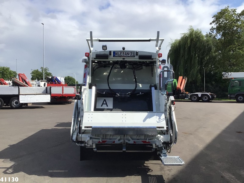 FUSO Canter 9C18 Zoeller 7m3 - 垃圾车:图3 FUSO Canter 9C18 Zoeller 7m3 - 垃圾车:图3
