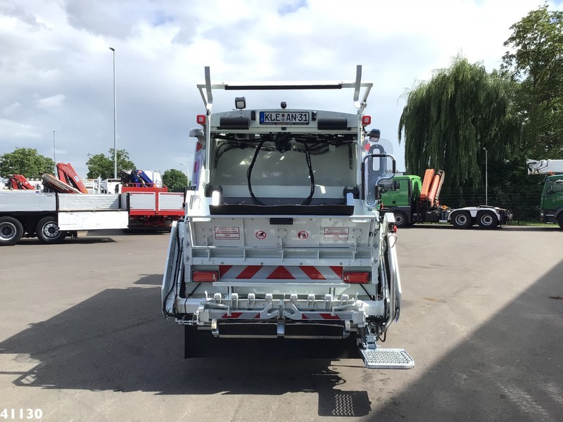 FUSO Canter 9C18 Zoeller 7m3 - 垃圾车:图4 FUSO Canter 9C18 Zoeller 7m3 - 垃圾车:图4