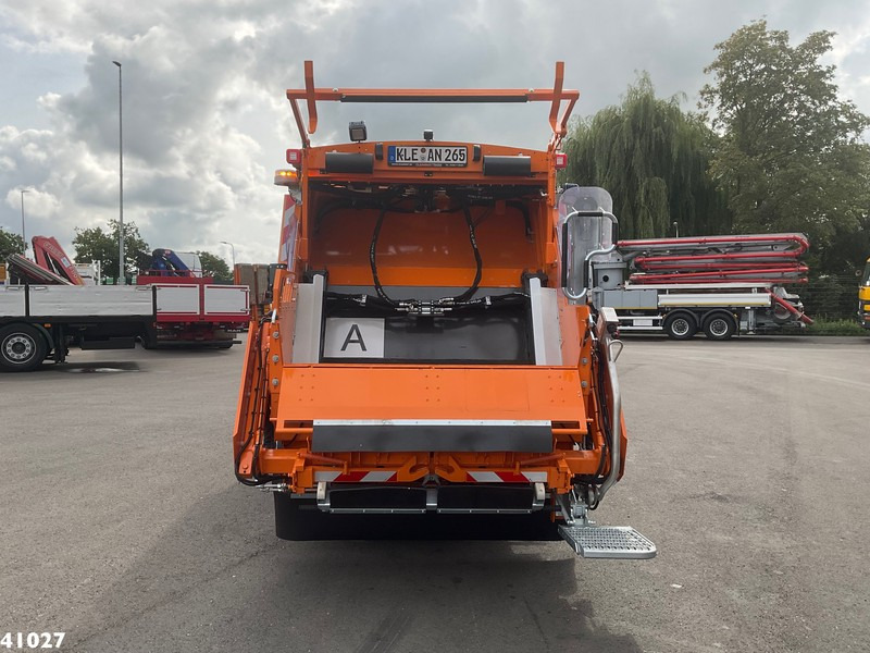 FUSO Canter 9C18 Zoeller 7m³ - 垃圾车:图4 FUSO Canter 9C18 Zoeller 7m³ - 垃圾车:图4