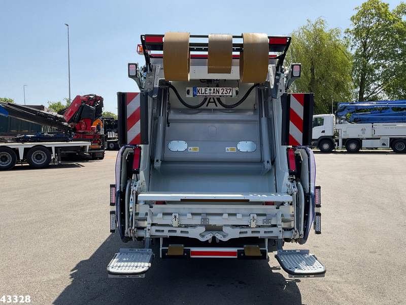 FUSO Canter Terberg 7m³ - 垃圾车:图3 FUSO Canter Terberg 7m³ - 垃圾车:图3