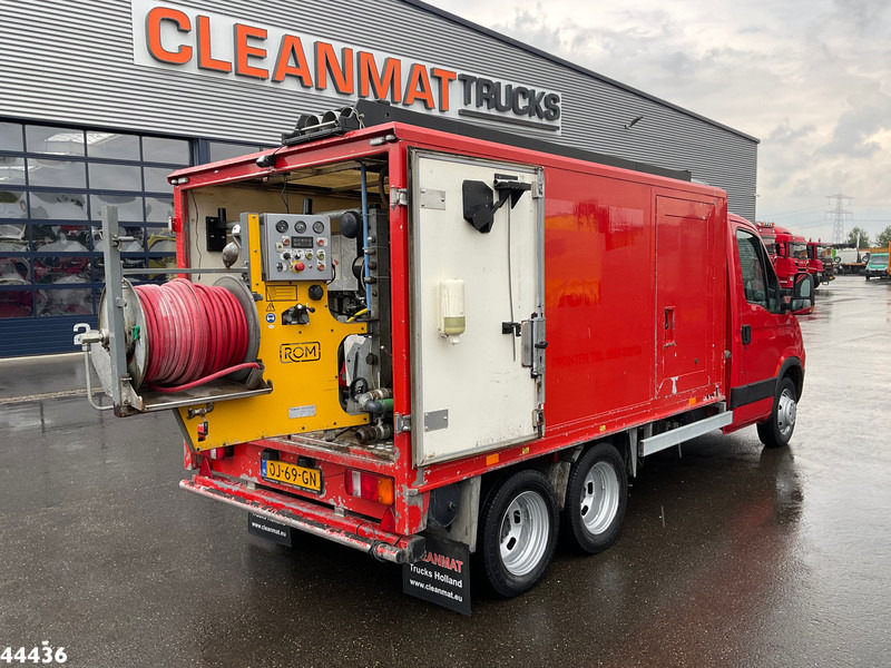 Iveco Daily 40C18 + Veldhuizen oplegger ROM Hogedrukinstallatie - 真空车:图1 Iveco Daily 40C18 + Veldhuizen oplegger ROM Hogedrukinstallatie - 真空车:图1