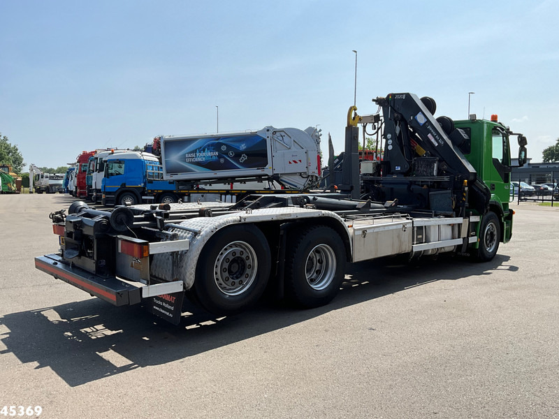Iveco Stralis AD260S42Y HMF 20 Tonmeter laadkraan - 吊钩升降车, 起重车:图4 Iveco Stralis AD260S42Y HMF 20 Tonmeter laadkraan - 吊钩升降车, 起重车:图4