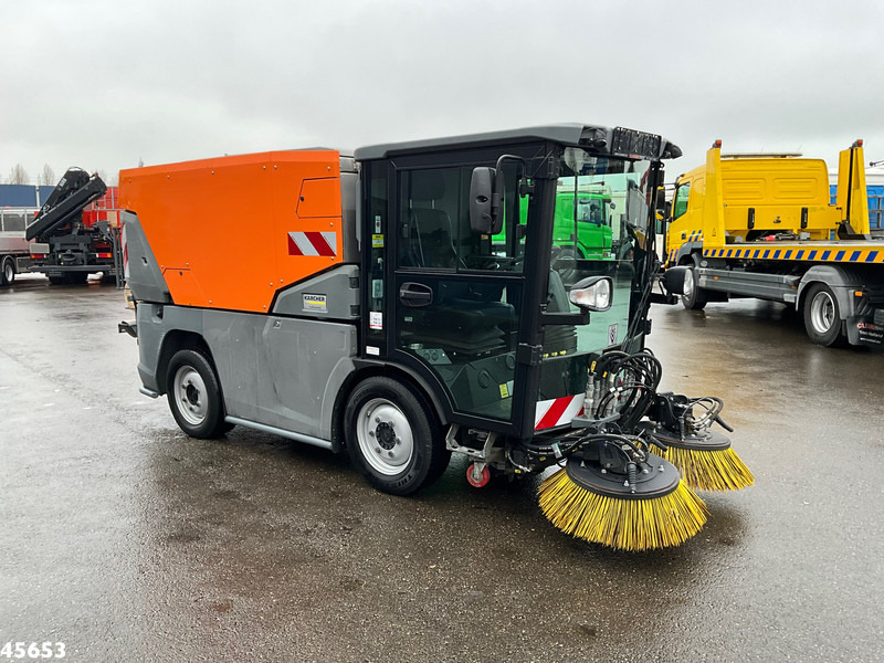 Kärcher MC 250 Just 16.579 km! - 道路清扫机:图3 Kärcher MC 250 Just 16.579 km! - 道路清扫机:图3