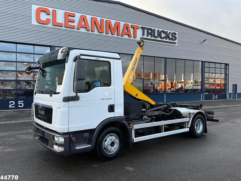 MAN TGL 12.250 Palfinger haakarmsysteem - 吊钩升降车:图1 MAN TGL 12.250 Palfinger haakarmsysteem - 吊钩升降车:图1