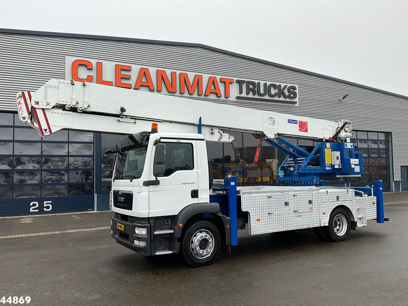 MAN TGM 15.290 Klaas 35 meter Dachdecker Kran - 起重车:图2 MAN TGM 15.290 Klaas 35 meter Dachdecker Kran - 起重车:图2