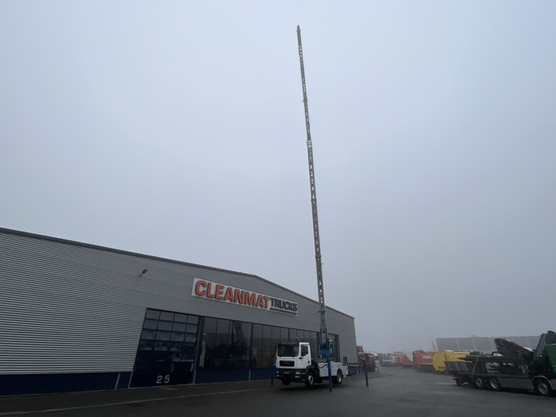 MAN TGM 15.290 Klaas 35 meter Dachdecker Kran - 起重车:图4 MAN TGM 15.290 Klaas 35 meter Dachdecker Kran - 起重车:图4