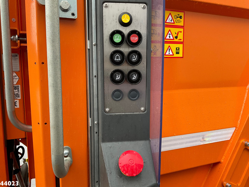 垃圾车 MAN TGS 26.330 Zoeller 23m³ Delta Lifter：图9