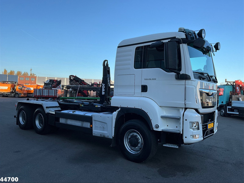 MAN TGS 26.500 6x6 Euro 6 Joab 24 Ton haakarmsysteem - 吊钩升降车:图3 MAN TGS 26.500 6x6 Euro 6 Joab 24 Ton haakarmsysteem - 吊钩升降车:图3
