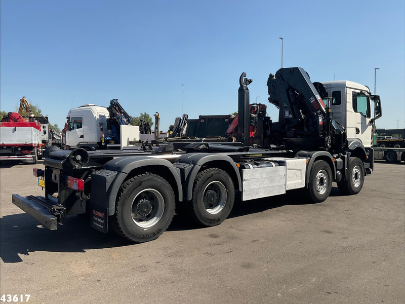 MAN TGS 32.470 8x4 Euro 6 Hiab 22 Tonmeter laadkraan Just 68.765 Km! - 吊钩升降车:图4 MAN TGS 32.470 8x4 Euro 6 Hiab 22 Tonmeter laadkraan Just 68.765 Km! - 吊钩升降车:图4