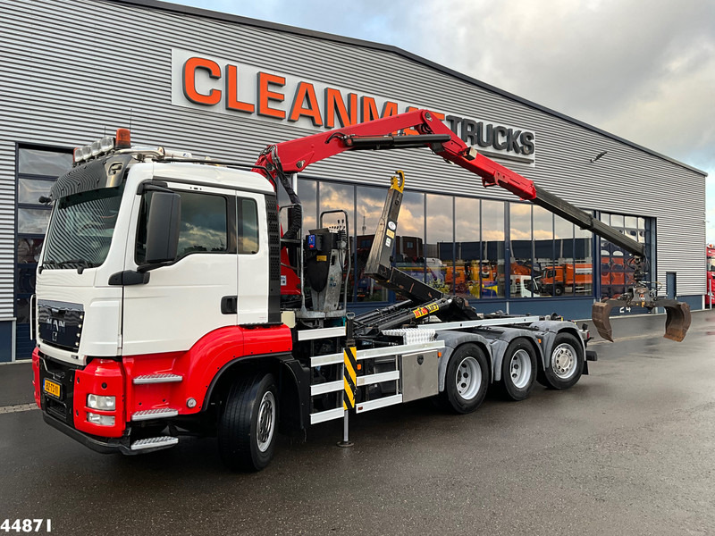 MAN TGS 35.440 8x4 HMF 16 Tonmeter Z-kraan - 吊钩升降车:图1 MAN TGS 35.440 8x4 HMF 16 Tonmeter Z-kraan - 吊钩升降车:图1