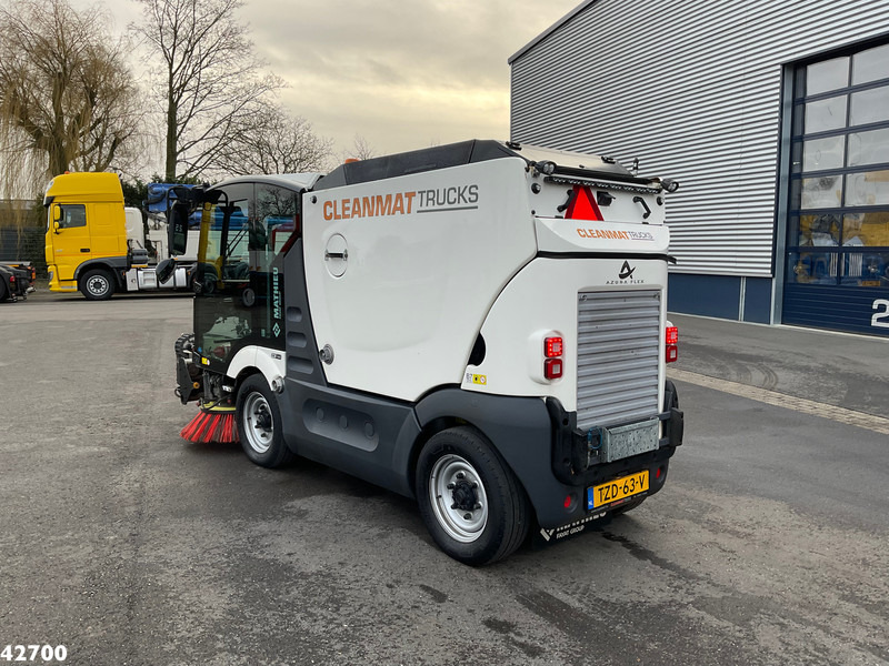 Mathieu MC 210 Azura Flex Euro 6 Stage 5 with 3-rd brush - 道路清扫机:图2 Mathieu MC 210 Azura Flex Euro 6 Stage 5 with 3-rd brush - 道路清扫机:图2