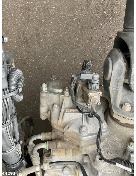 Mercedes-Benz Antos 2545 Euro 6 Chassis Cabine - 驾驶室底盘卡车:图5 Mercedes-Benz Antos 2545 Euro 6 Chassis Cabine - 驾驶室底盘卡车:图5