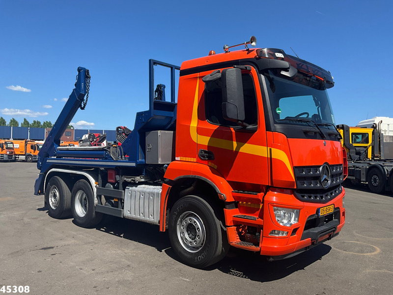 Mercedes-Benz Arocs 2536 Euro 6 Meiler 16 Ton's portaalarmsysteem - 箕斗装载车:图2 Mercedes-Benz Arocs 2536 Euro 6 Meiler 16 Ton's portaalarmsysteem - 箕斗装载车:图2