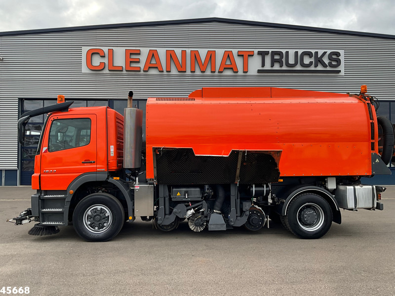 Mercedes-Benz Axor 1833 4x4 Schörling SORF Schienenreinigungs/Railway sweeper Just 38.680 Km! - 道路清扫机:图3 Mercedes-Benz Axor 1833 4x4 Schörling SORF Schienenreinigungs/Railway sweeper Just 38.680 Km! - 道路清扫机:图3