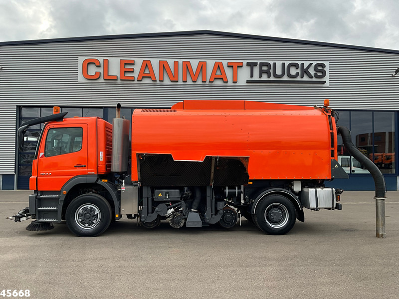 Mercedes-Benz Axor 1833 4x4 Schörling SORF Schienenreinigungs/Railway sweeper Just 38.680 Km! - 道路清扫机:图1 Mercedes-Benz Axor 1833 4x4 Schörling SORF Schienenreinigungs/Railway sweeper Just 38.680 Km! - 道路清扫机:图1