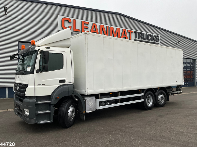 Mercedes-Benz Axor 2636 6x2 Dhollandia laadklep Just 265.901 km! - 厢式卡车:图2 Mercedes-Benz Axor 2636 6x2 Dhollandia laadklep Just 265.901 km! - 厢式卡车:图2