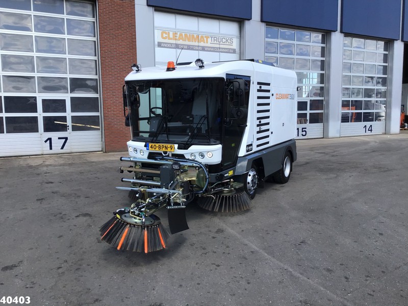 Ravo 5-SERIES 580 with 3-rd brush - 道路清扫机:图2 Ravo 5-SERIES 580 with 3-rd brush - 道路清扫机:图2