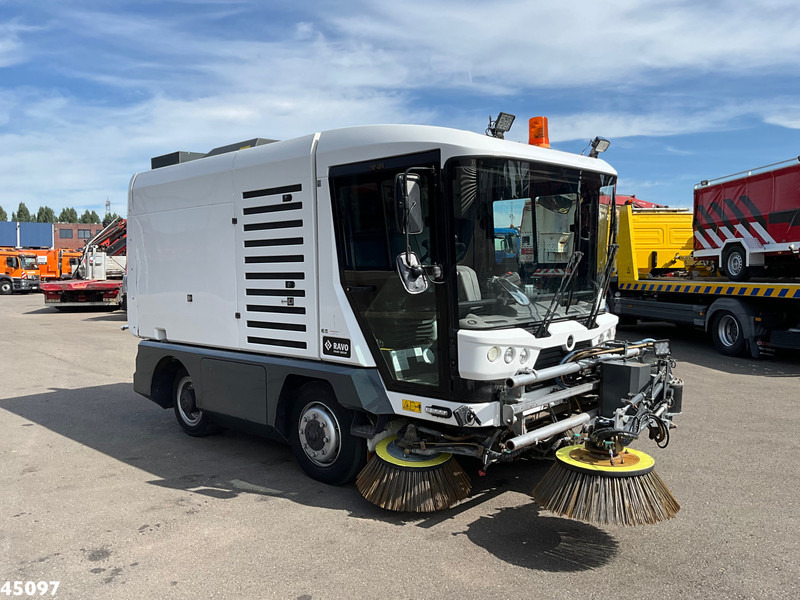 道路清扫机 Ravo 540 Euro 6 with 3-rd brush:图6 道路清扫机 Ravo 540 Euro 6 with 3-rd brush:图6