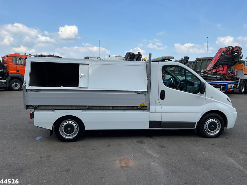Renault Trafic 2.0 dCi Veeg-vuil kipper - 垃圾车:图4 Renault Trafic 2.0 dCi Veeg-vuil kipper - 垃圾车:图4