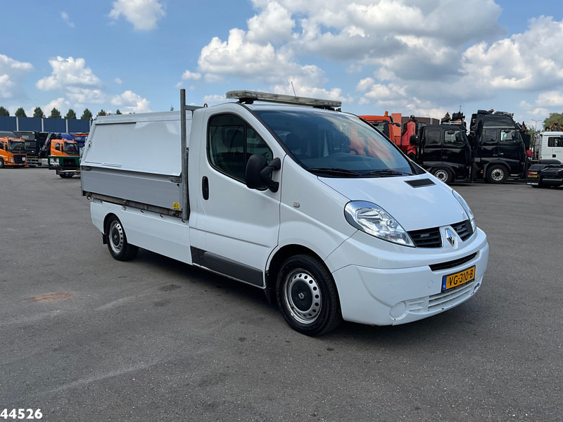 Renault Trafic 2.0 dCi Veeg-vuil kipper - 垃圾车:图5 Renault Trafic 2.0 dCi Veeg-vuil kipper - 垃圾车:图5