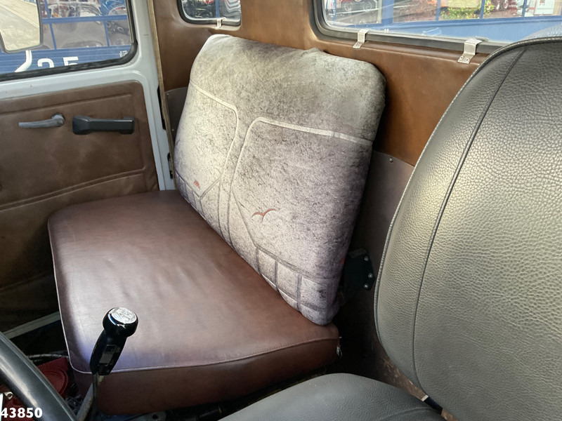 拖吊车 Scania L110 Bergingswagen ''Oldtimer'':图15 拖吊车 Scania L110 Bergingswagen ''Oldtimer'':图15