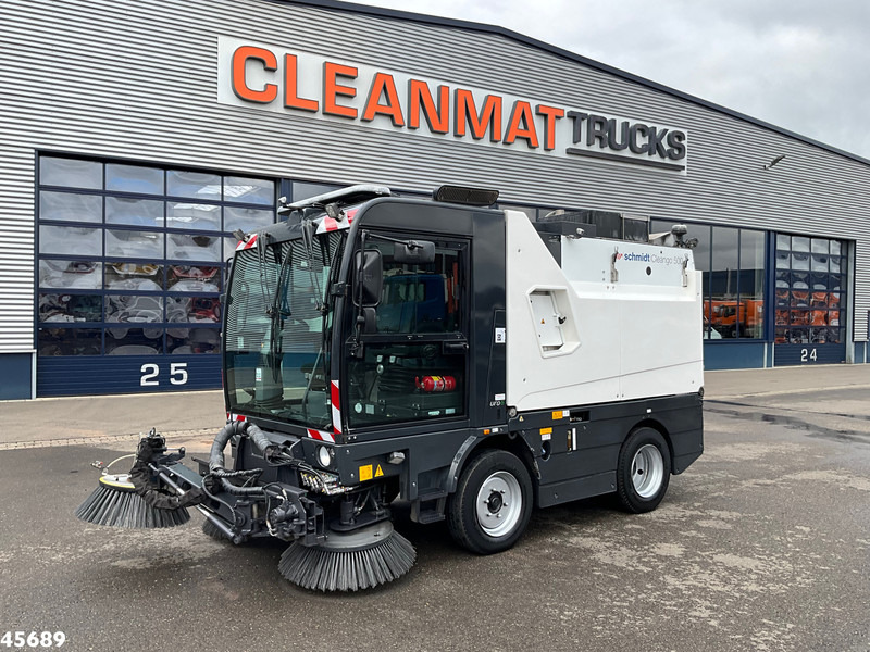 Schmidt Cleango Compact 500 Euro 6 with 3-rd brush Just 4.260 km! - 道路清扫机:图3 Schmidt Cleango Compact 500 Euro 6 with 3-rd brush Just 4.260 km! - 道路清扫机:图3