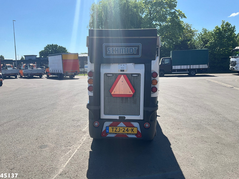 Schmidt Swingo Compact 200 Euro 6 - 道路清扫机:图3 Schmidt Swingo Compact 200 Euro 6 - 道路清扫机:图3
