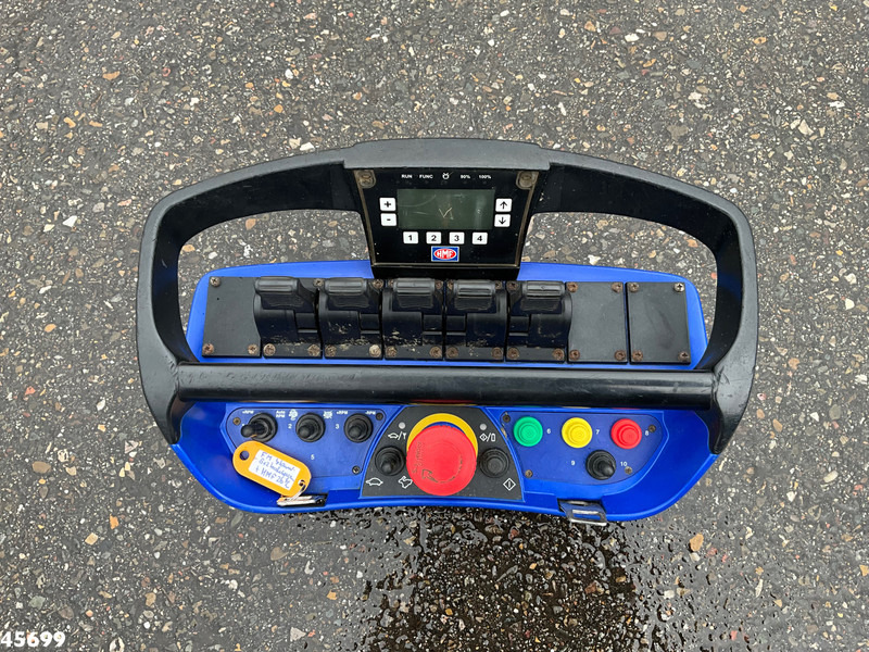 Volvo FM 460 8x4 Euro 6 HMF 26 tonmeter laadkraan 租赁 Volvo FM 460 8x4 Euro 6 HMF 26 tonmeter laadkraan:图13 Volvo FM 460 8x4 Euro 6 HMF 26 tonmeter laadkraan 租赁 Volvo FM 460 8x4 Euro 6 HMF 26 tonmeter laadkraan:图13