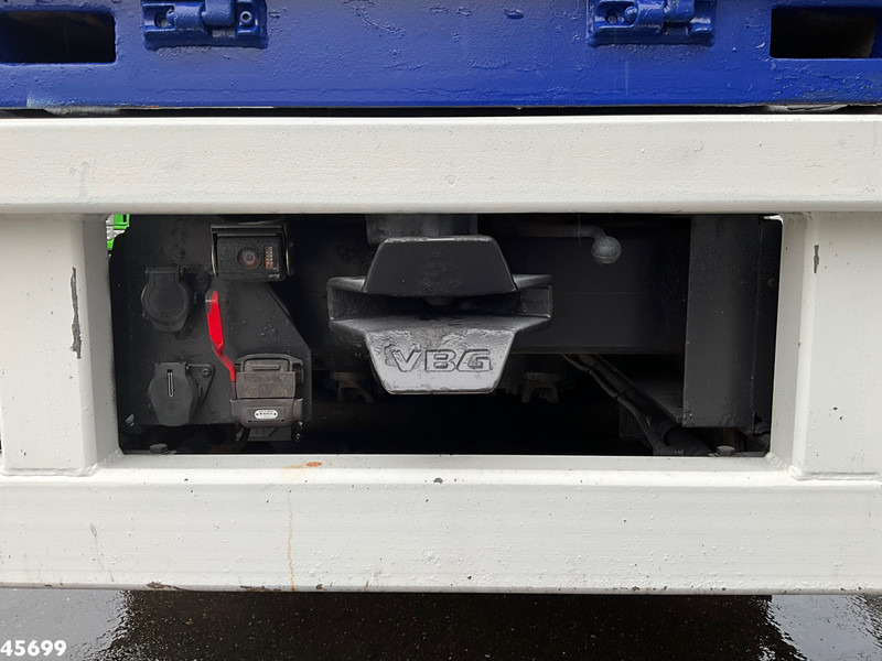 Volvo FM 460 8x4 Euro 6 HMF 26 tonmeter laadkraan 租赁 Volvo FM 460 8x4 Euro 6 HMF 26 tonmeter laadkraan:图10 Volvo FM 460 8x4 Euro 6 HMF 26 tonmeter laadkraan 租赁 Volvo FM 460 8x4 Euro 6 HMF 26 tonmeter laadkraan:图10