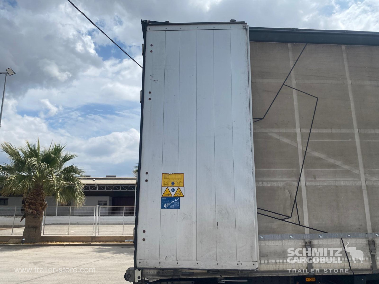 SCHMITZ Semiremolque Lona Standard - 侧帘半拖车:图2 SCHMITZ Semiremolque Lona Standard - 侧帘半拖车:图2