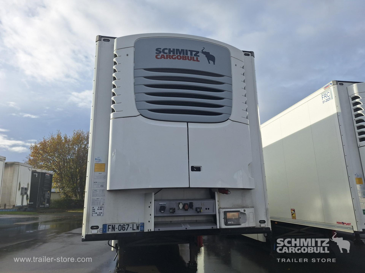 SCHMITZ Reefer Standard Double deck - 等温半拖车:图2 SCHMITZ Reefer Standard Double deck - 等温半拖车:图2