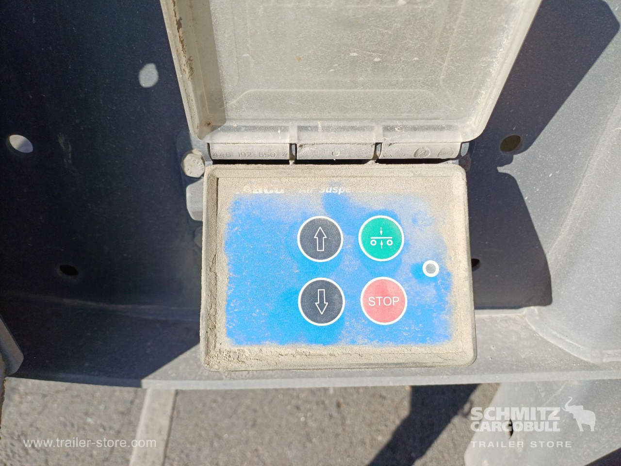 LANGENDORF Auflieger Kipper Stahlrundmulde 24m³ - 翻斗半拖车:图4 LANGENDORF Auflieger Kipper Stahlrundmulde 24m³ - 翻斗半拖车:图4