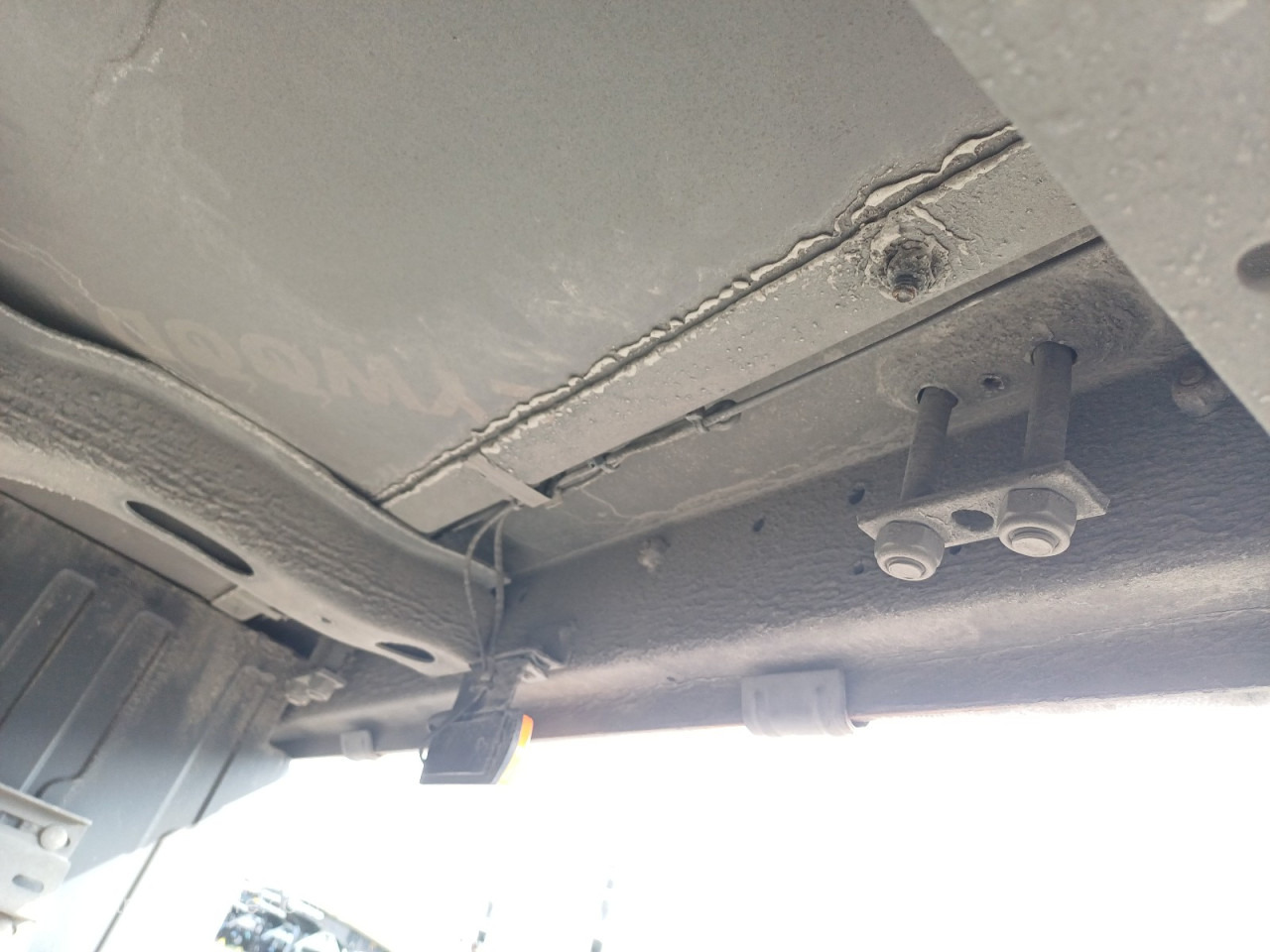 SCHMITZ Auflieger Curtainsider Mega - 侧帘半拖车:图4 SCHMITZ Auflieger Curtainsider Mega - 侧帘半拖车:图4