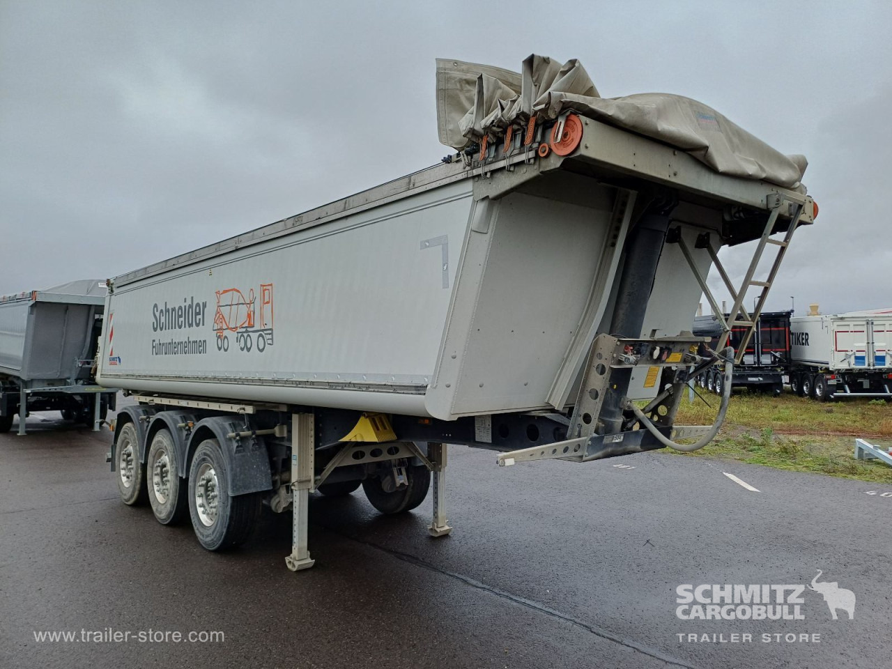 SCHMITZ Auflieger Kipper Alukastenmulde 24m³ - 翻斗半拖车:图1 SCHMITZ Auflieger Kipper Alukastenmulde 24m³ - 翻斗半拖车:图1