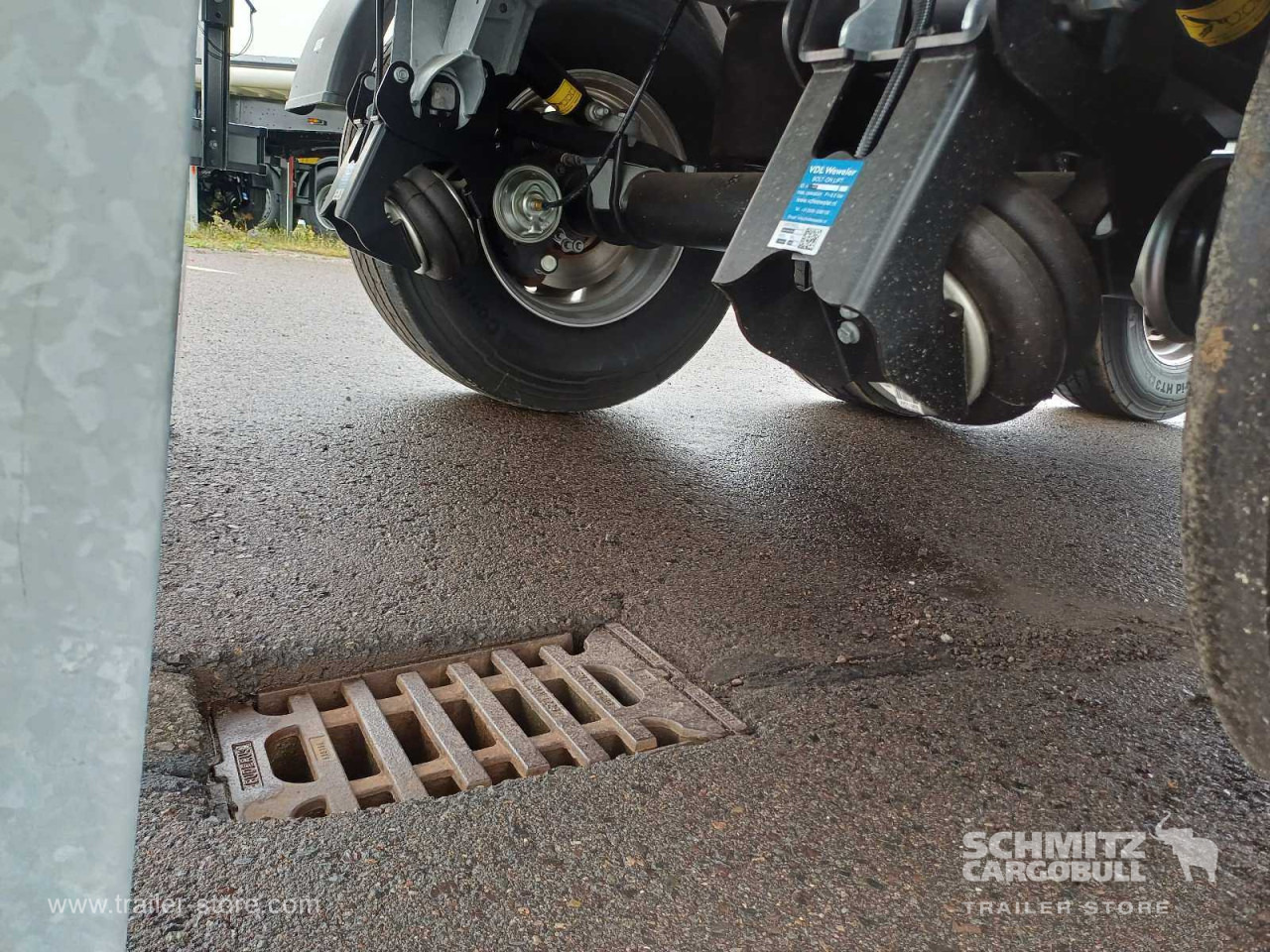 SCHMITZ Auflieger Kipper Alukastenmulde 29m³ - 翻斗半拖车:图4 SCHMITZ Auflieger Kipper Alukastenmulde 29m³ - 翻斗半拖车:图4