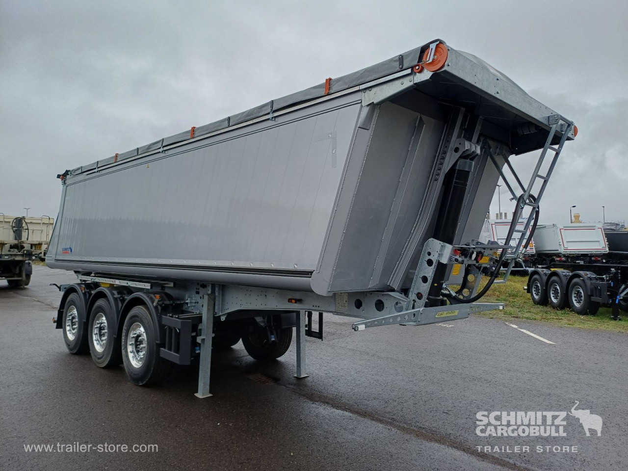 SCHMITZ Auflieger Kipper Alukastenmulde 29m³ - 翻斗半拖车:图1 SCHMITZ Auflieger Kipper Alukastenmulde 29m³ - 翻斗半拖车:图1