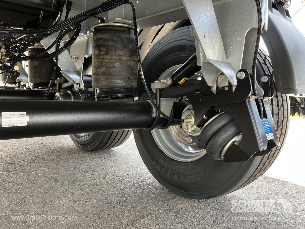 SCHMITZ Auflieger Kipper Stahlrundmulde - 翻斗半拖车:图3 SCHMITZ Auflieger Kipper Stahlrundmulde - 翻斗半拖车:图3