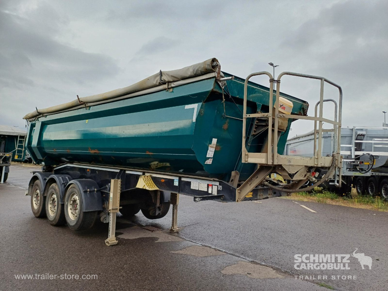 SCHWARZMUELLER Auflieger Kipper Stahlrundmulde 26m³ - 翻斗半拖车:图1 SCHWARZMUELLER Auflieger Kipper Stahlrundmulde 26m³ - 翻斗半拖车:图1