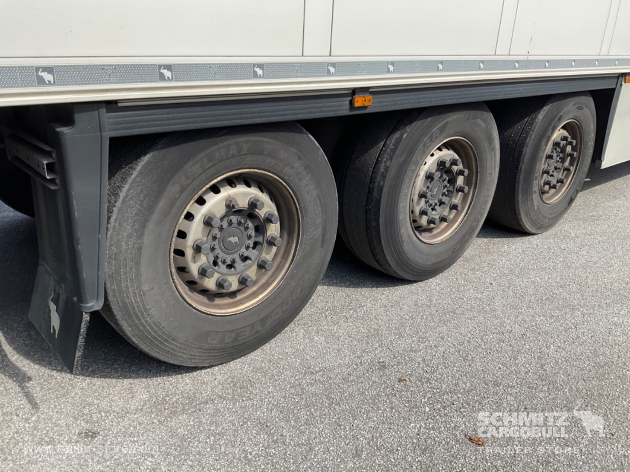 SCHMITZ Reefer Standard Double deck - 等温半拖车:图3 SCHMITZ Reefer Standard Double deck - 等温半拖车:图3