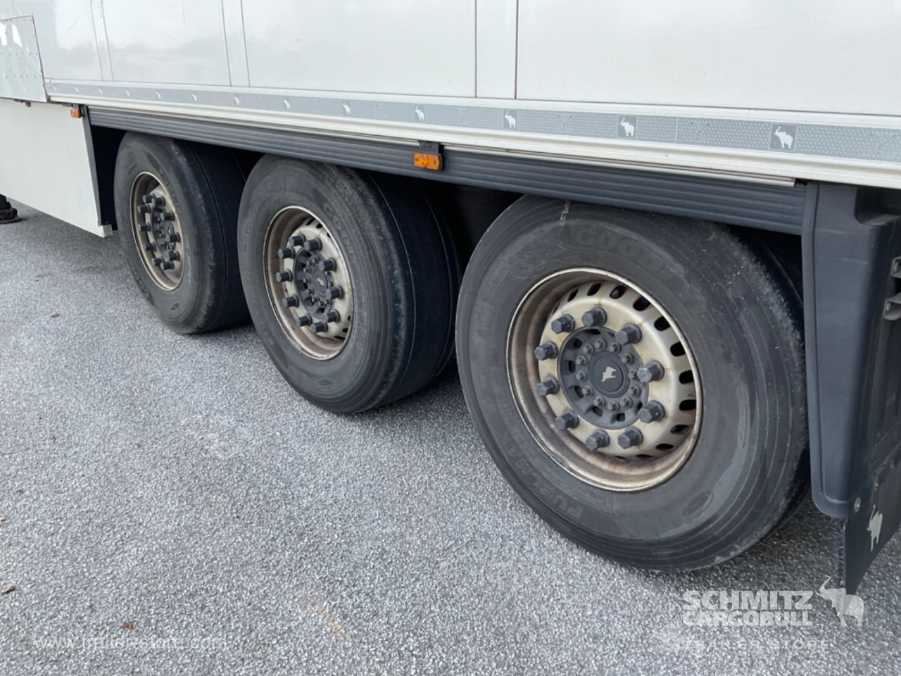 SCHMITZ Reefer Standard Double deck - 等温半拖车:图5 SCHMITZ Reefer Standard Double deck - 等温半拖车:图5