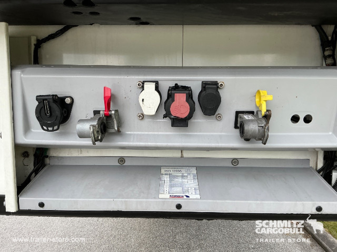 SCHMITZ Semiremolque Frigo Sistema carne colgada - 等温半拖车:图4 SCHMITZ Semiremolque Frigo Sistema carne colgada - 等温半拖车:图4