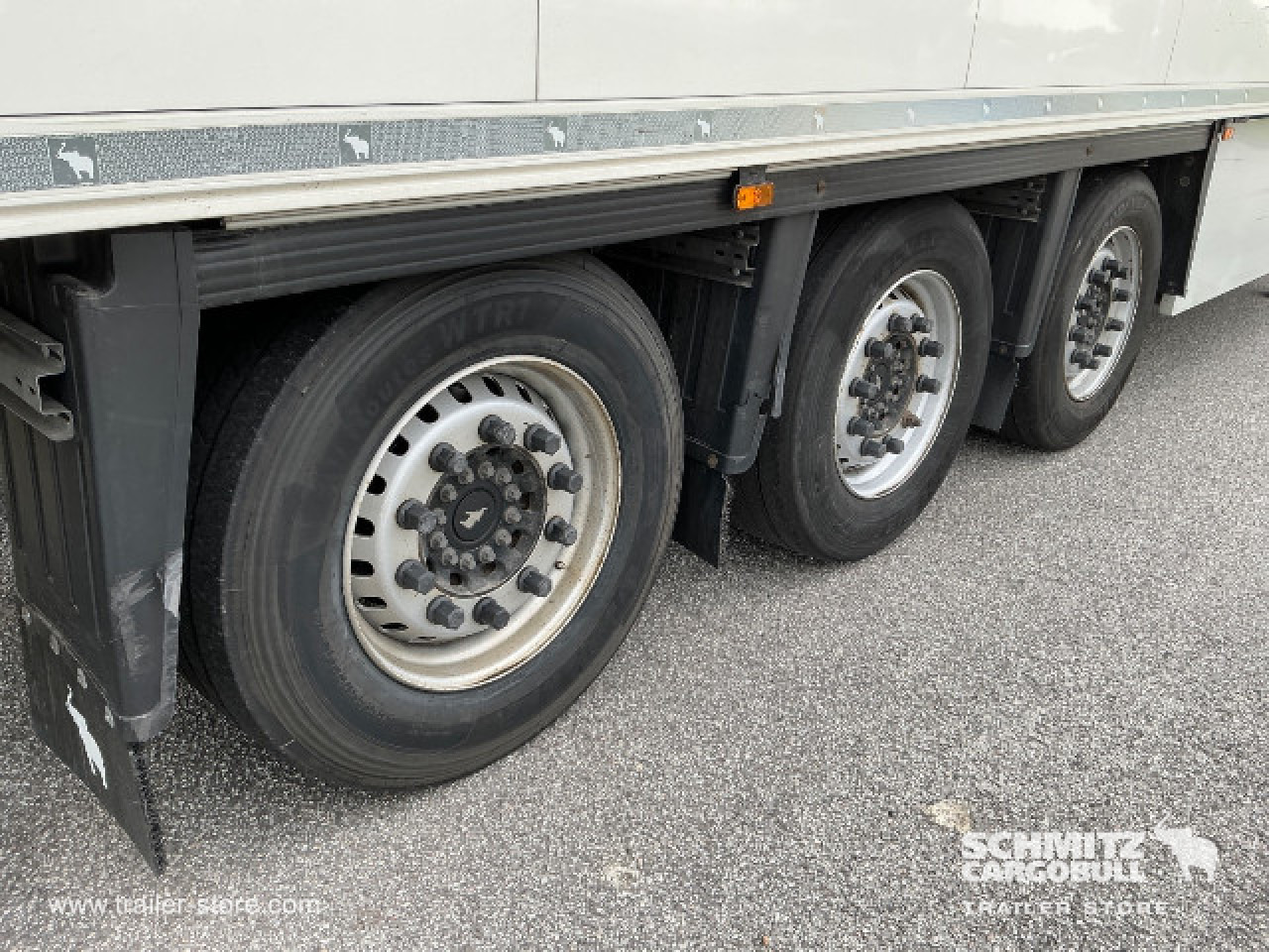 SCHMITZ Semiremolque Frigo Sistema carne colgada - 等温半拖车:图3 SCHMITZ Semiremolque Frigo Sistema carne colgada - 等温半拖车:图3