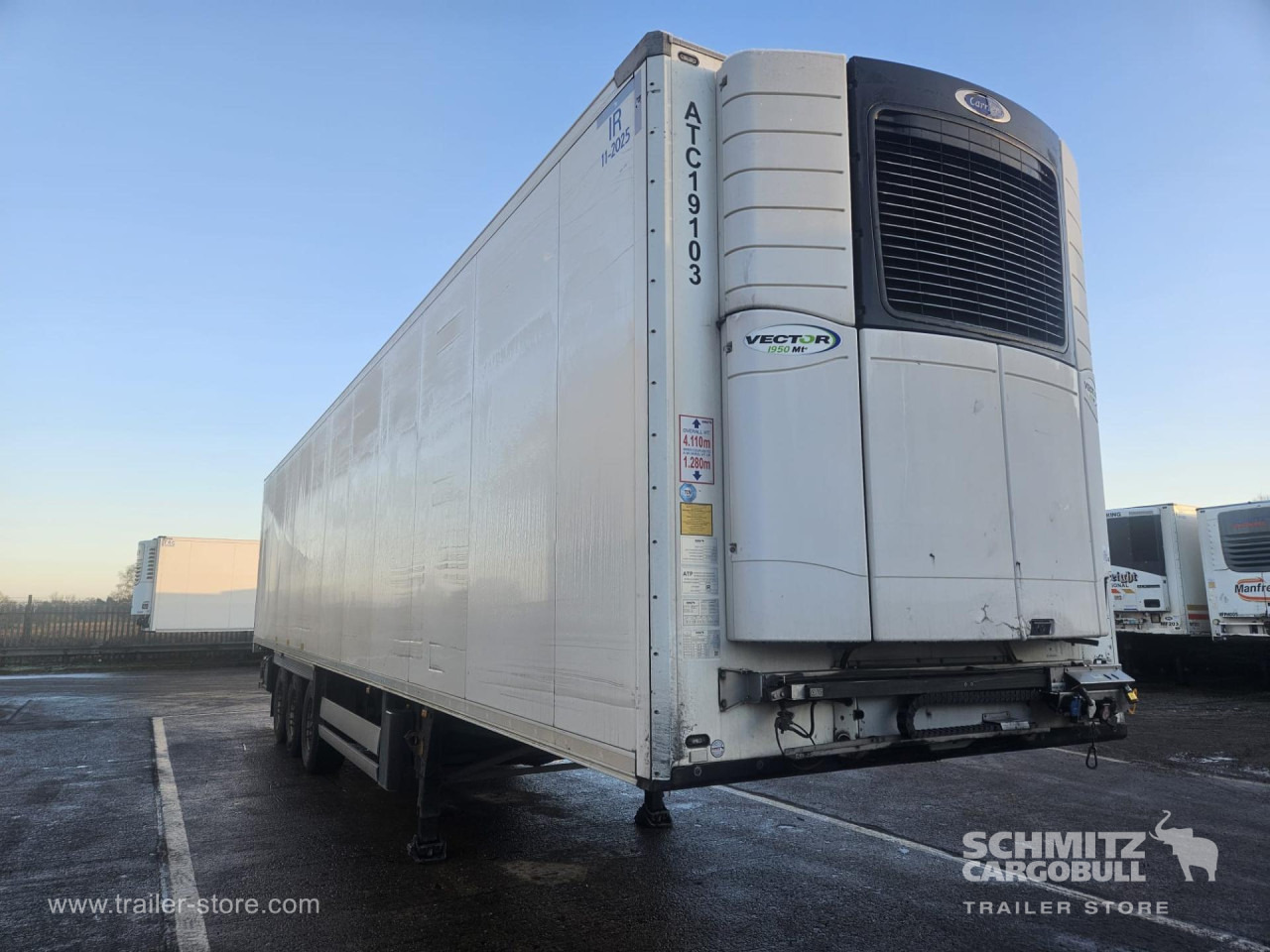 SCHMITZ Reefer Multitemp - 等温半拖车:图1 SCHMITZ Reefer Multitemp - 等温半拖车:图1