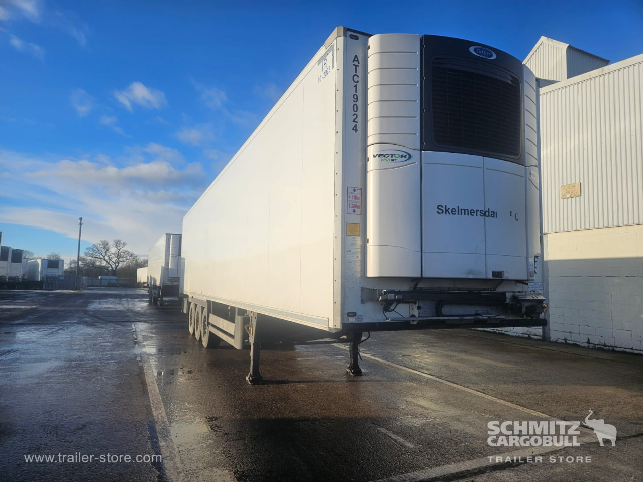 SCHMITZ Reefer Multitemp - 等温半拖车:图1 SCHMITZ Reefer Multitemp - 等温半拖车:图1