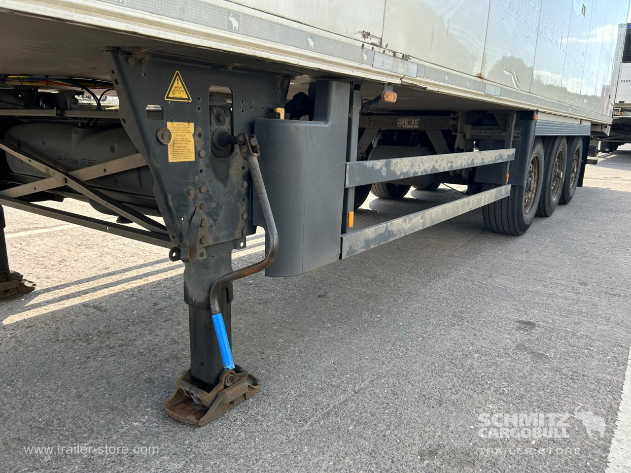 SCHMITZ Reefer Multitemp - 等温半拖车:图2 SCHMITZ Reefer Multitemp - 等温半拖车:图2