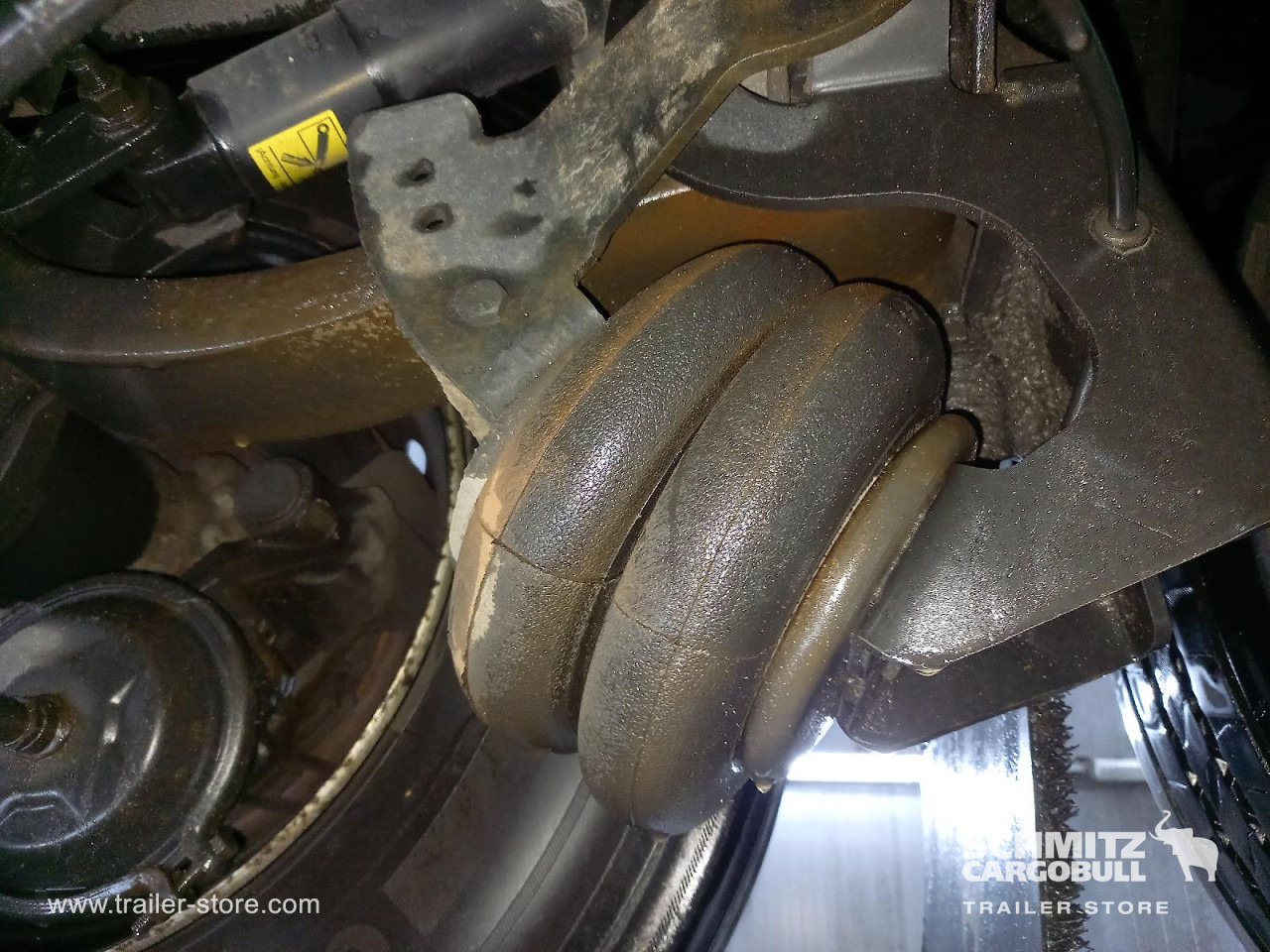 SCHMITZ Reefer Standard Double deck - 等温半拖车:图4 SCHMITZ Reefer Standard Double deck - 等温半拖车:图4