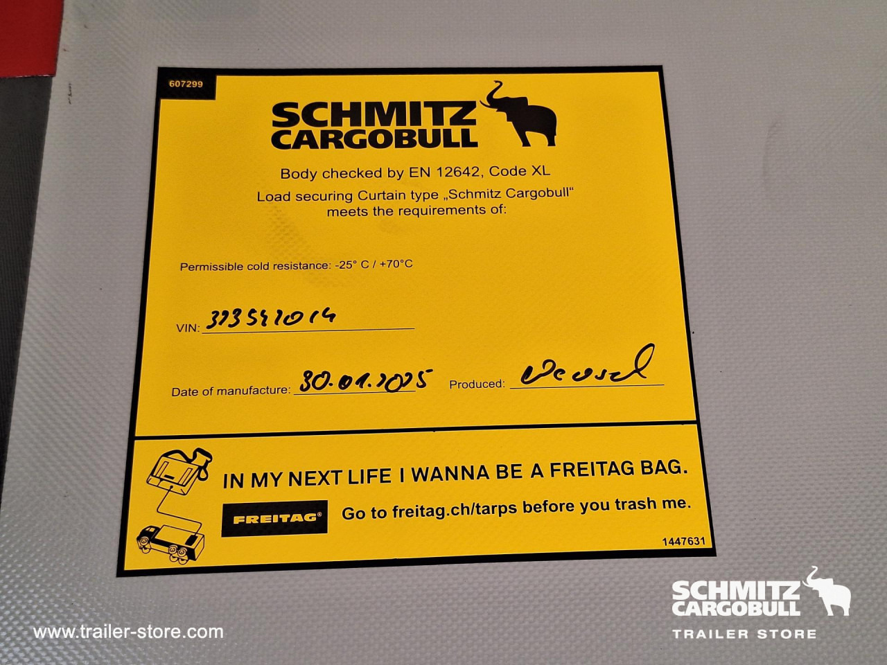 SCHMITZ Curtainsider Mega - 侧帘半拖车:图5 SCHMITZ Curtainsider Mega - 侧帘半拖车:图5