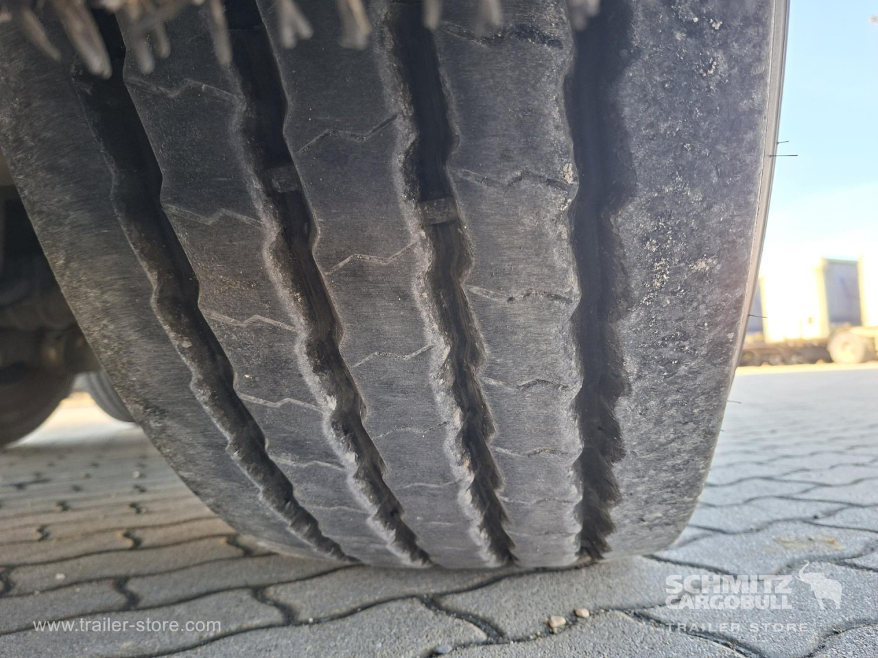 SCHMITZ Reefer Multitemp - 等温半拖车:图3 SCHMITZ Reefer Multitemp - 等温半拖车:图3